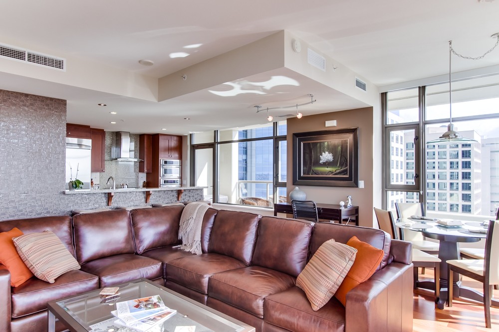 Virtual tour photo 4 of 42 for 700 West E Street #2206
