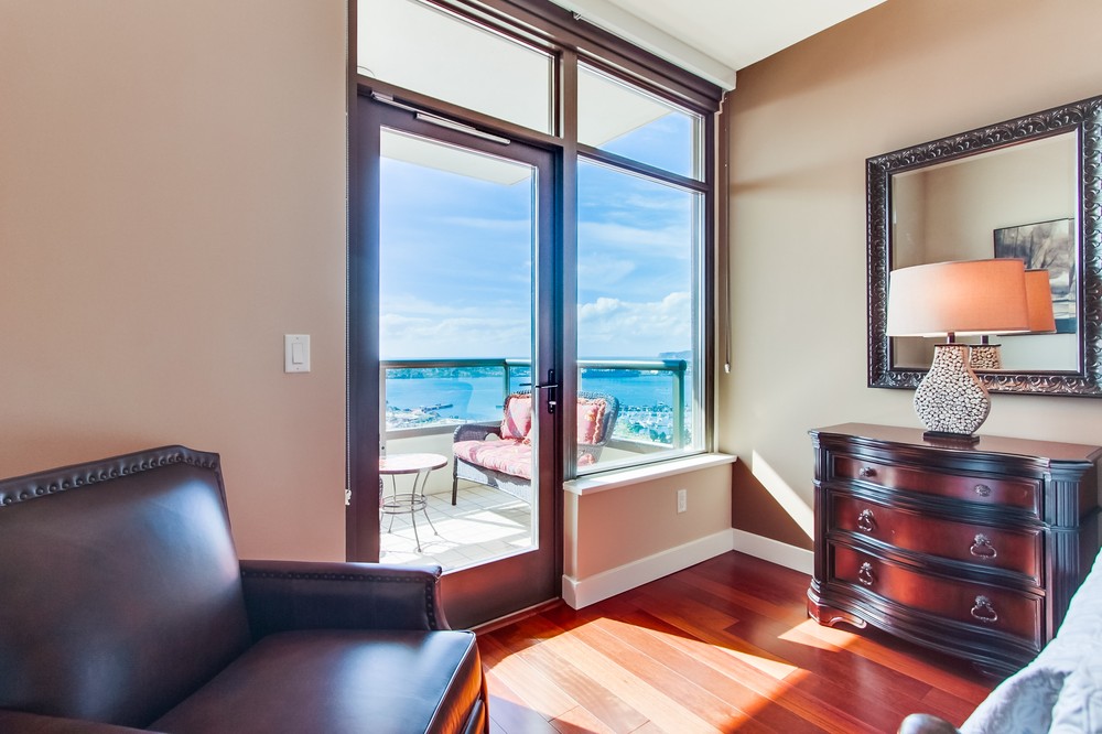 Virtual tour photo 19 of 42 for 700 West E Street #2206