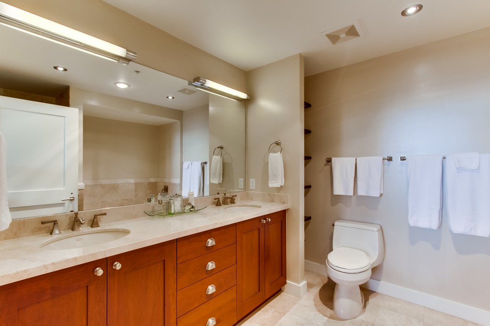 Virtual tour photo 20 of 42 for 700 West E Street #2206