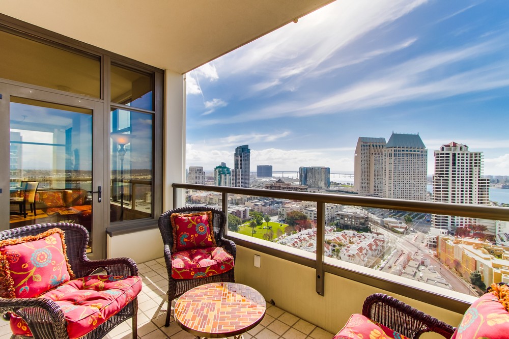 Virtual tour photo 12 of 42 for 700 West E Street #2206