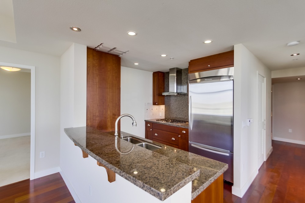 Virtual tour photo 11 of 56 for 700 West E Street #2803