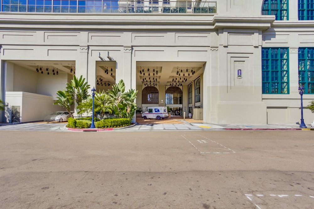 Virtual tour photo 52 of 56 for 700 West E Street #2803