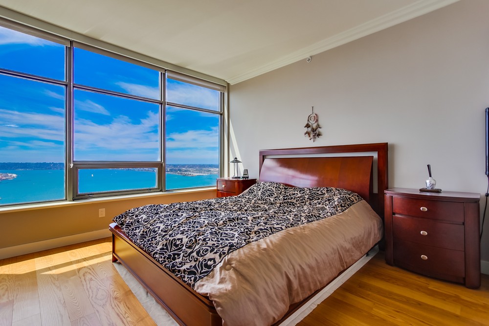 Virtual tour photo 17 of 45 for 700 West E Street #3701