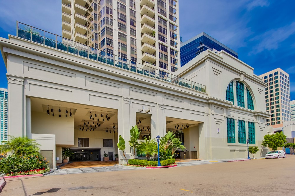 Virtual tour photo 43 of 45 for 700 West E Street #3701