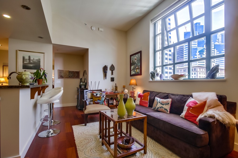 Virtual tour photo 16 of 47 for 700 West E Street #405