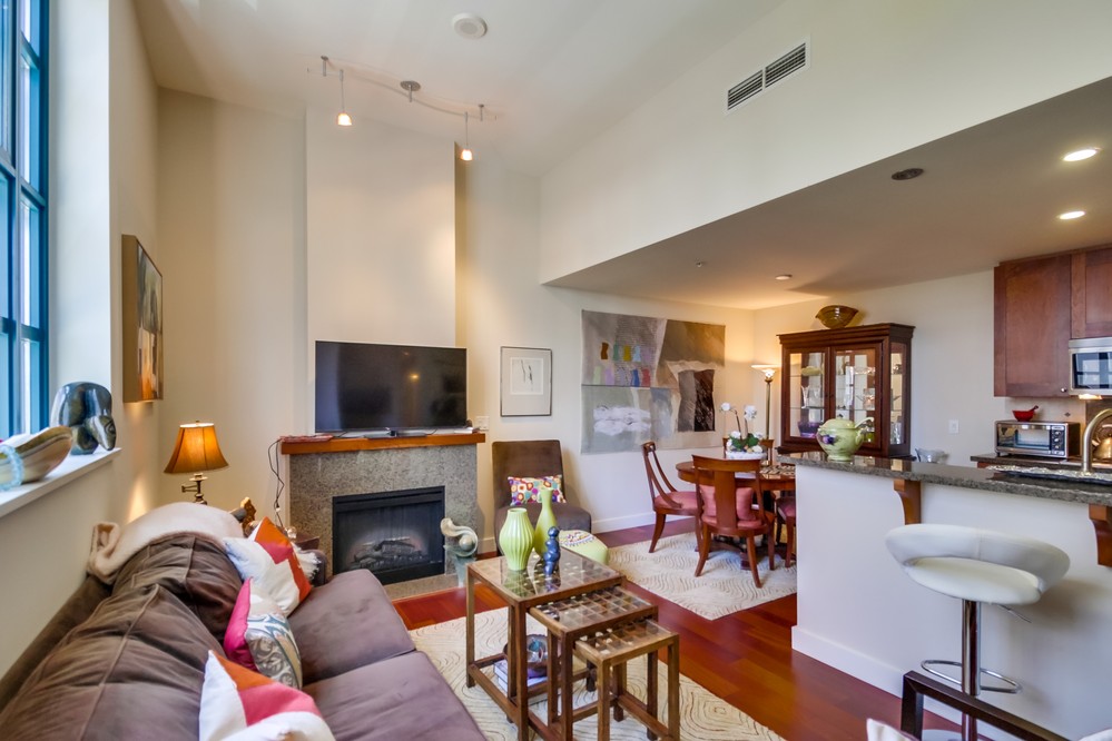 Virtual tour photo 18 of 47 for 700 West E Street #405