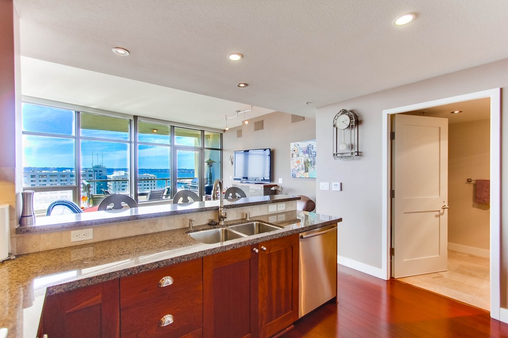 Virtual tour photo 9 of 30 for 700 West E Street #901