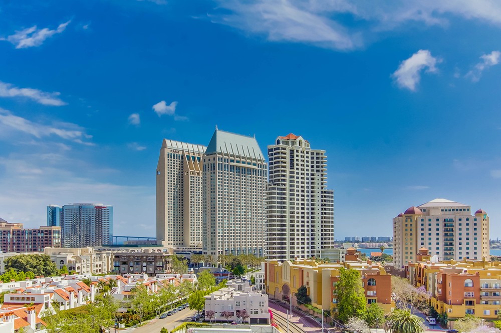 Virtual tour photo 13 of 30 for 700 West E Street #901