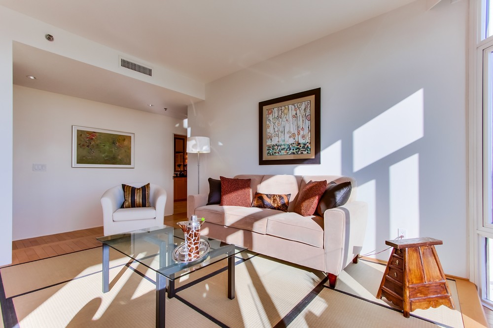 Virtual tour photo 8 of 52 for 700 West Harbor Drive #304