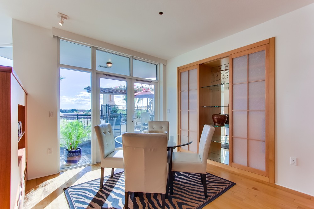 Virtual tour photo 9 of 52 for 700 West Harbor Drive #304