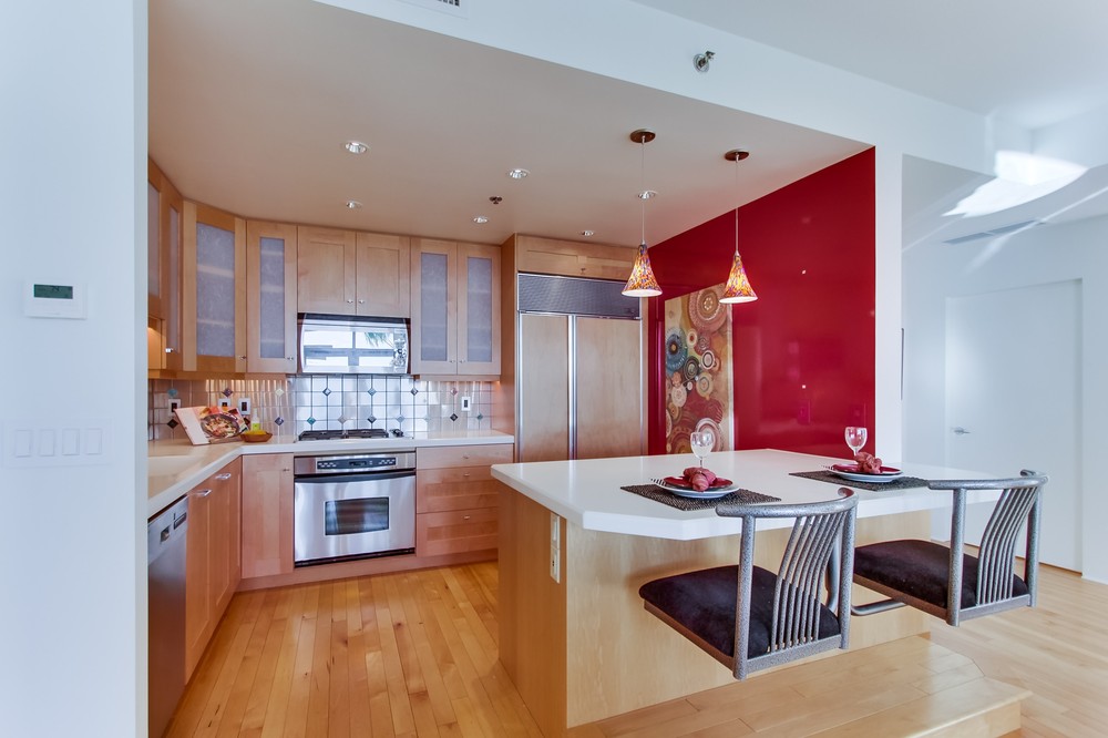 Virtual tour photo 12 of 52 for 700 West Harbor Drive #304