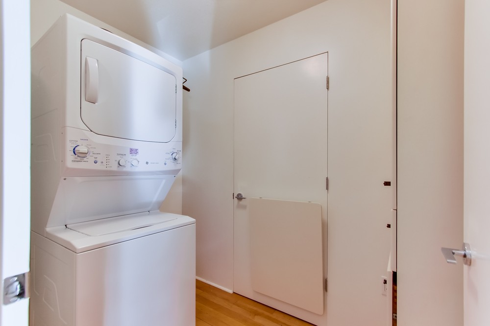 Virtual tour photo 25 of 52 for 700 West Harbor Drive #304
