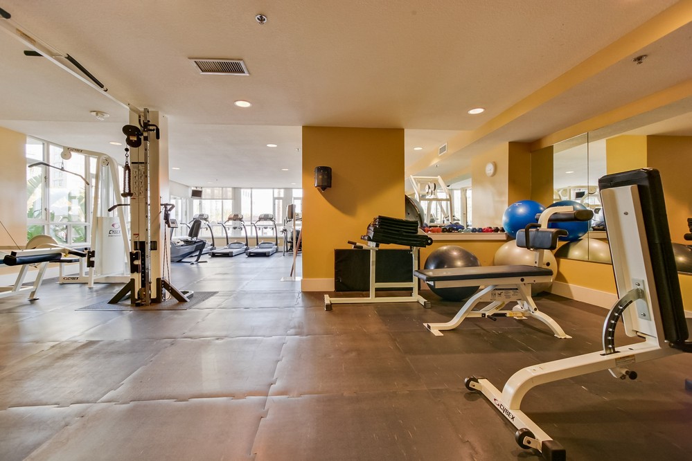 Virtual tour photo 47 of 52 for 700 West Harbor Drive #304