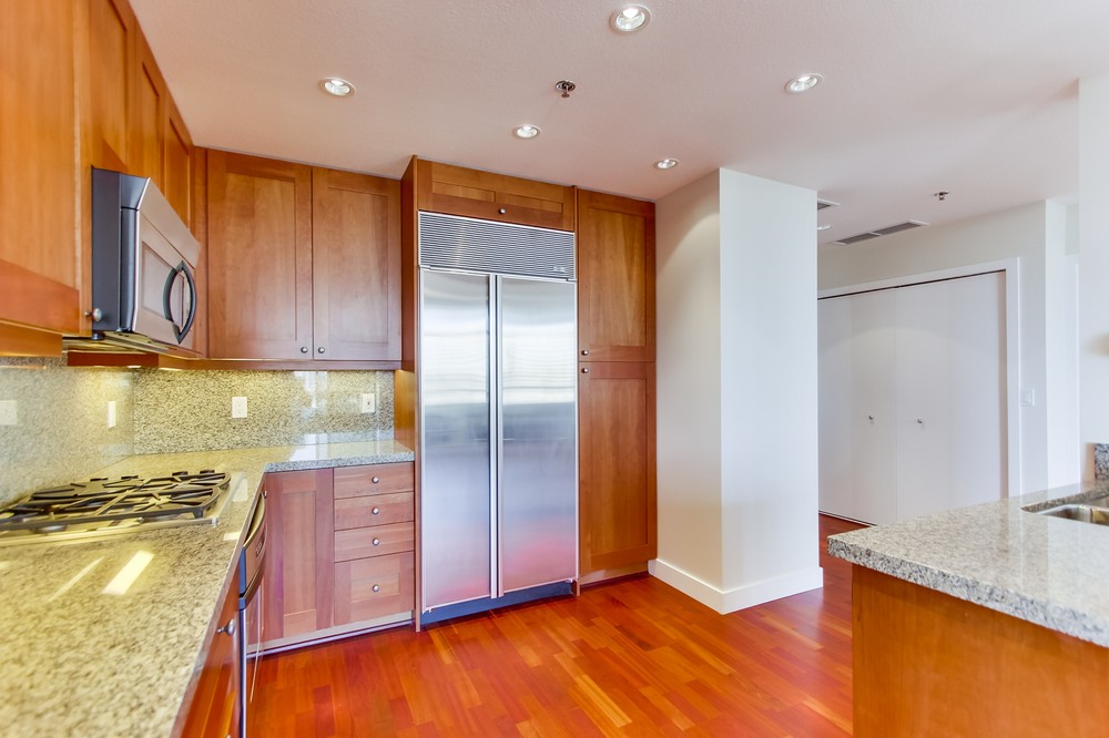 Virtual tour photo 13 of 55 for 700 West Harbor Drive #902