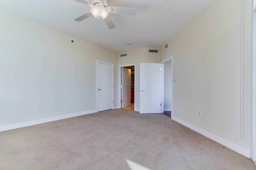 Virtual tour photo 27 of 55 for 700 West Harbor Drive #902