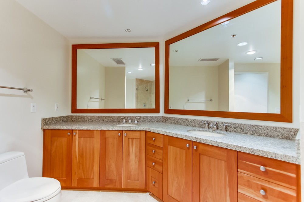 Virtual tour photo 31 of 55 for 700 West Harbor Drive #902