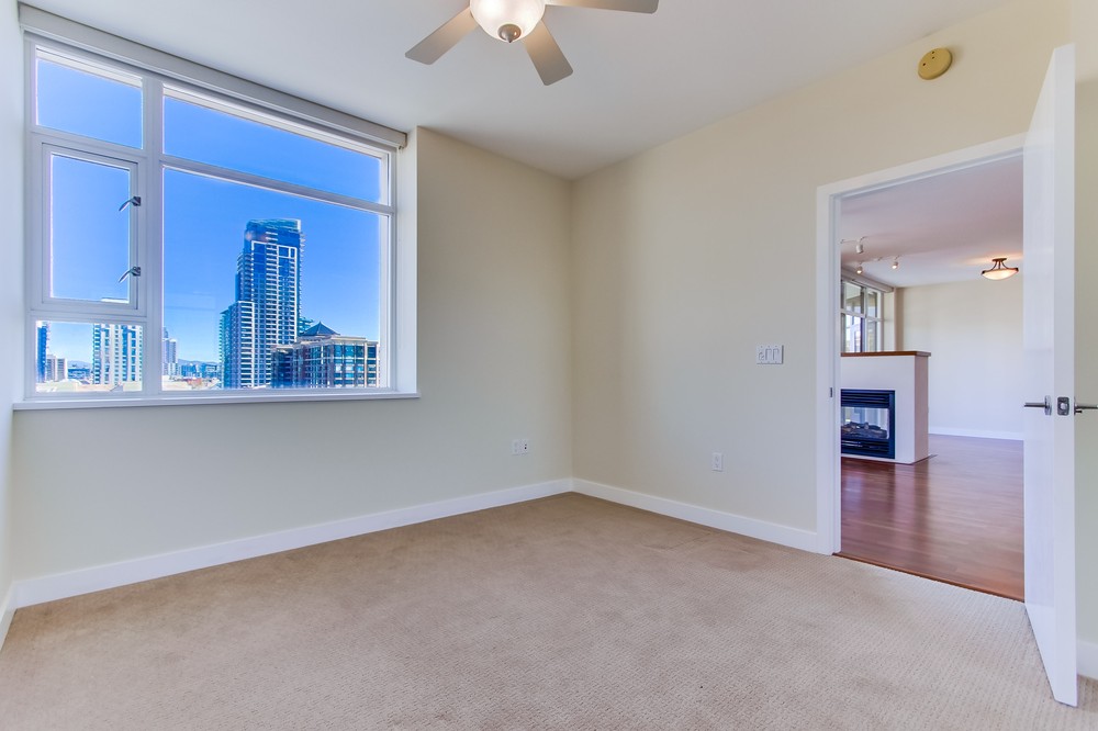 Virtual tour photo 34 of 55 for 700 West Harbor Drive #902