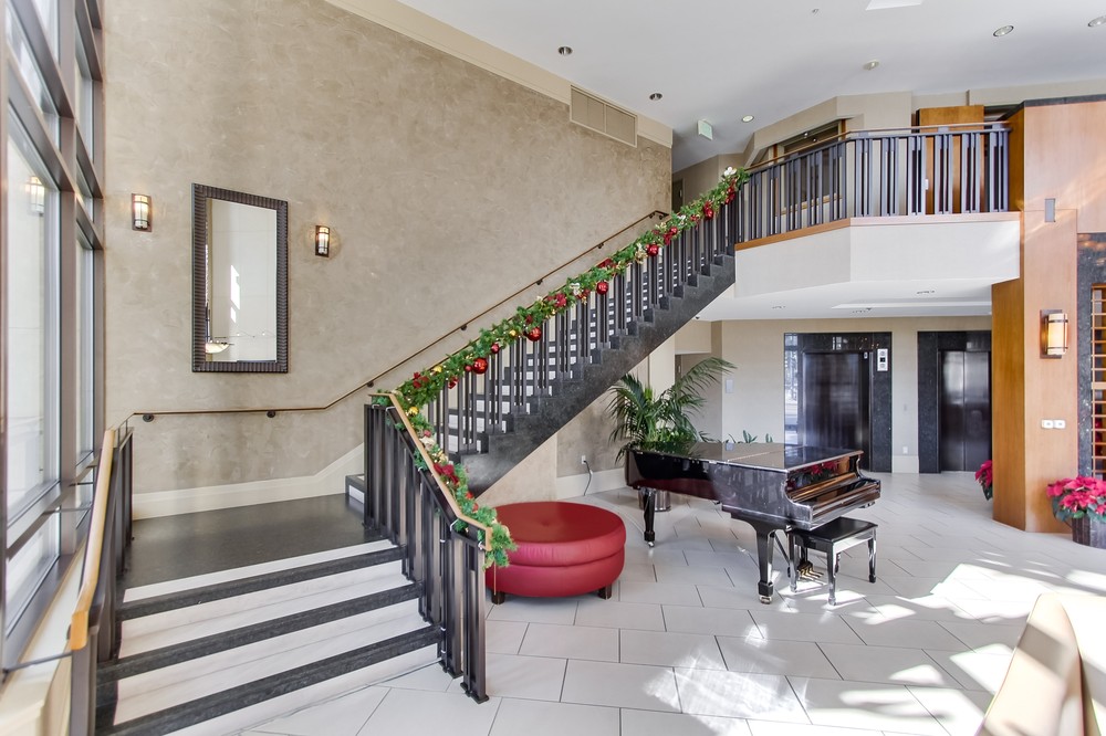 Virtual tour photo 40 of 55 for 700 West Harbor Drive #902