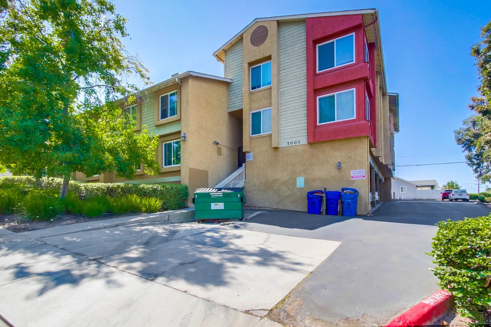 Virtual tour photo 1 of 38 for 7003 Saranac St