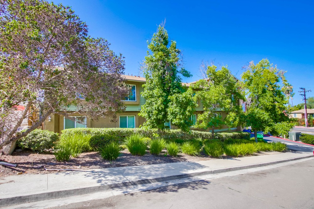 Virtual tour photo 4 of 38 for 7003 Saranac St