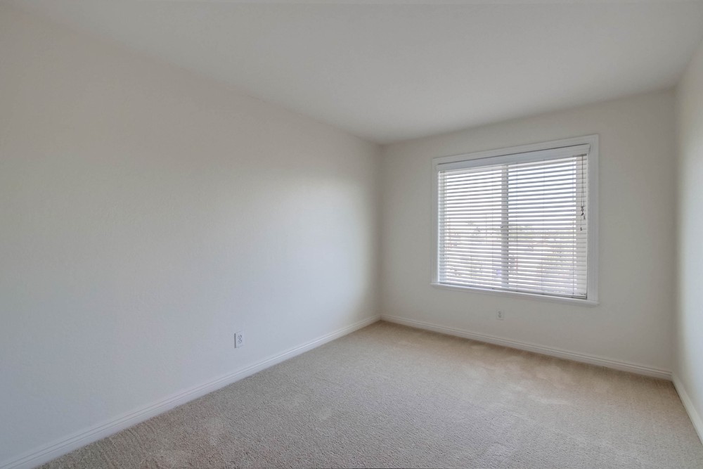 Virtual tour photo 34 of 38 for 7003 Saranac St
