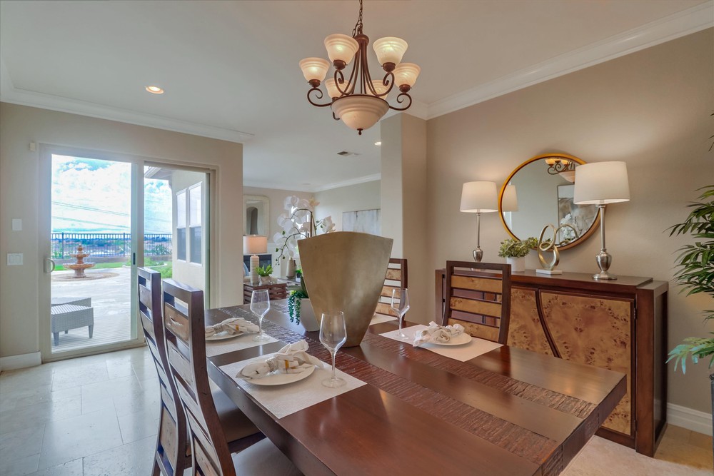 Virtual tour photo 12 of 84 for 7003 Sherbourne Ln