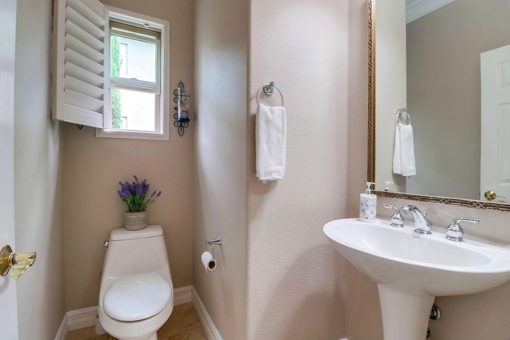 Virtual tour photo 27 of 84 for 7003 Sherbourne Ln