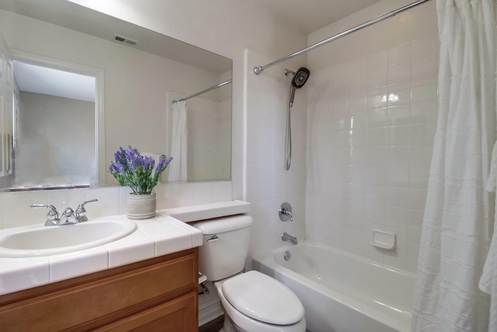 Virtual tour photo 57 of 84 for 7003 Sherbourne Ln