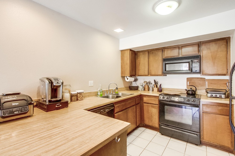 Virtual tour photo 22 of 48 for 7008 Deerhurst Ct
