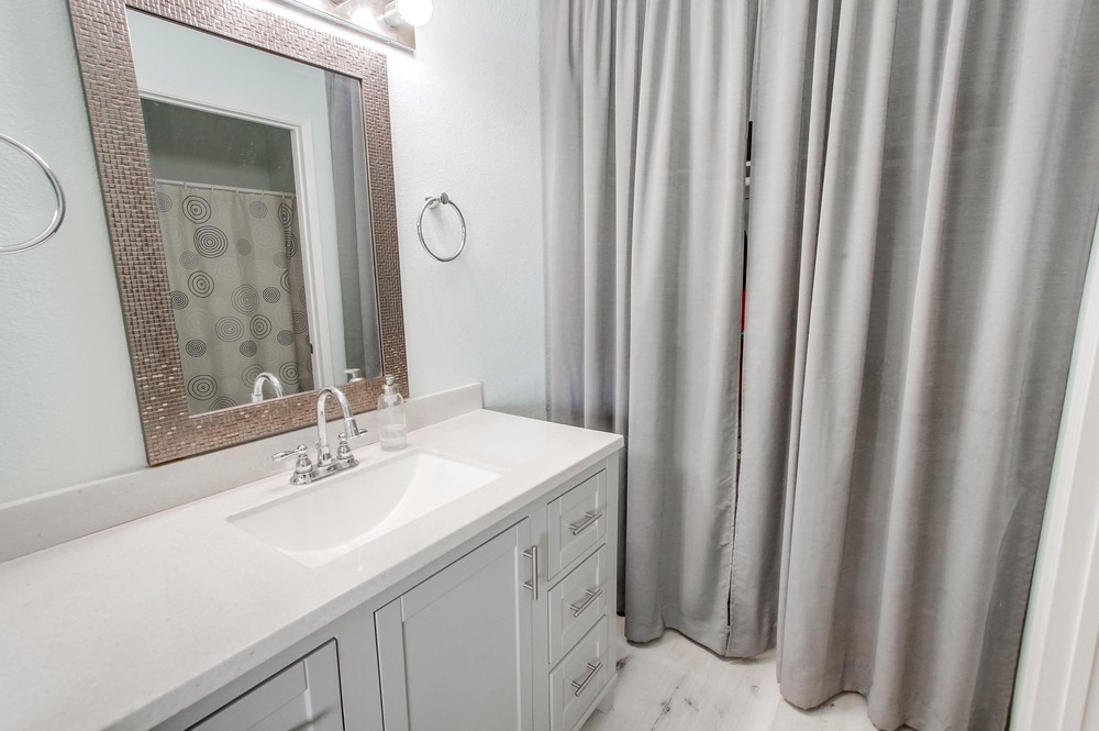 Virtual tour photo 31 of 48 for 7008 Deerhurst Ct