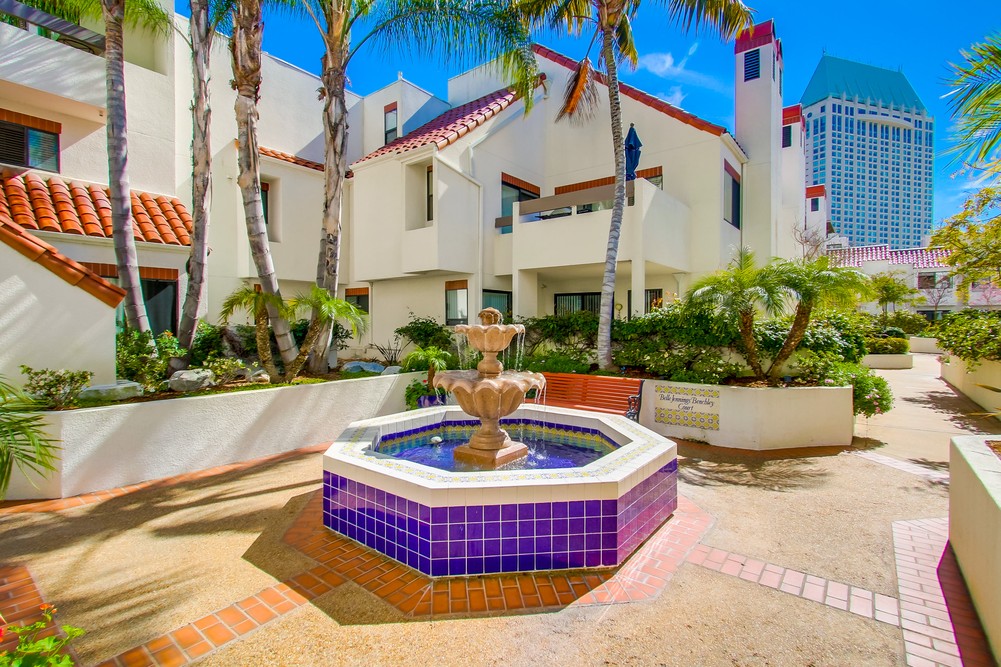 Virtual tour photo 57 of 68 for 701 Kettner Blvd #18