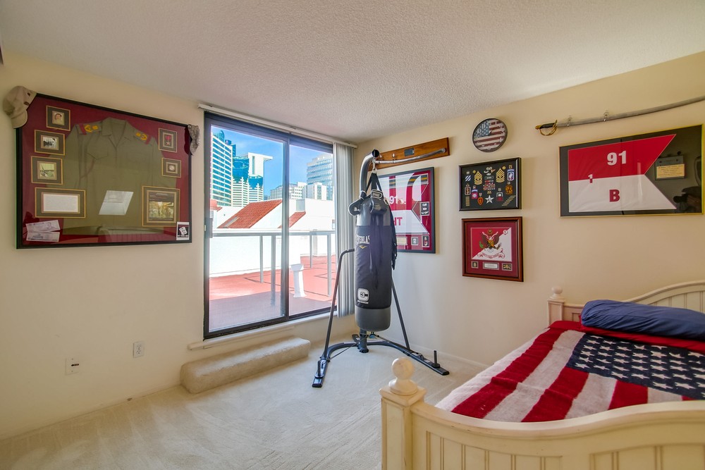 Virtual tour photo 23 of 68 for 701 Kettner Blvd #18