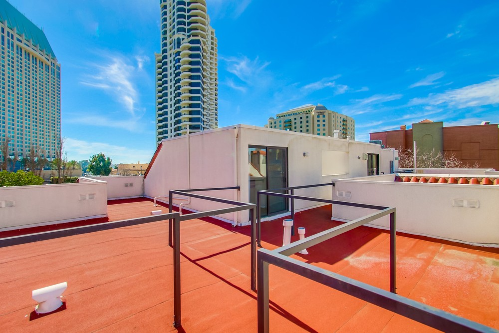 Virtual tour photo 28 of 68 for 701 Kettner Blvd #18