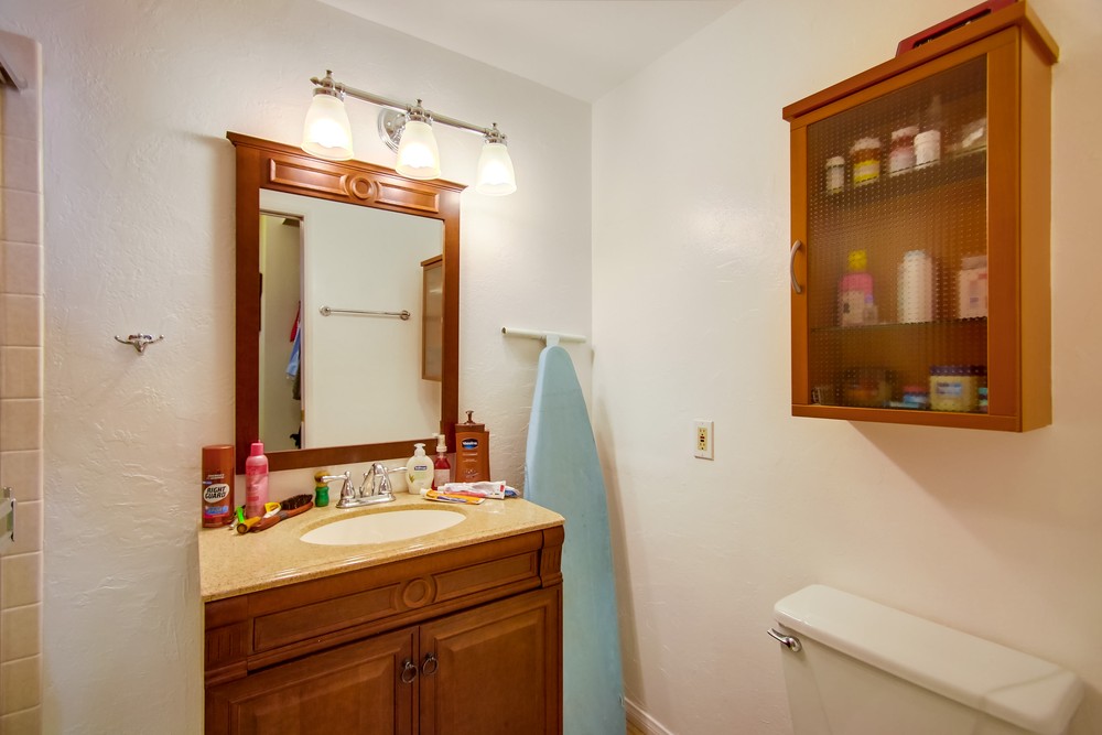 Virtual tour photo 35 of 68 for 701 Kettner Blvd #18