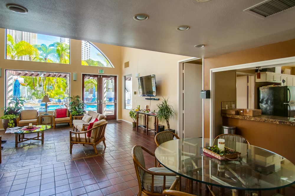 Virtual tour photo 60 of 68 for 701 Kettner Blvd #18