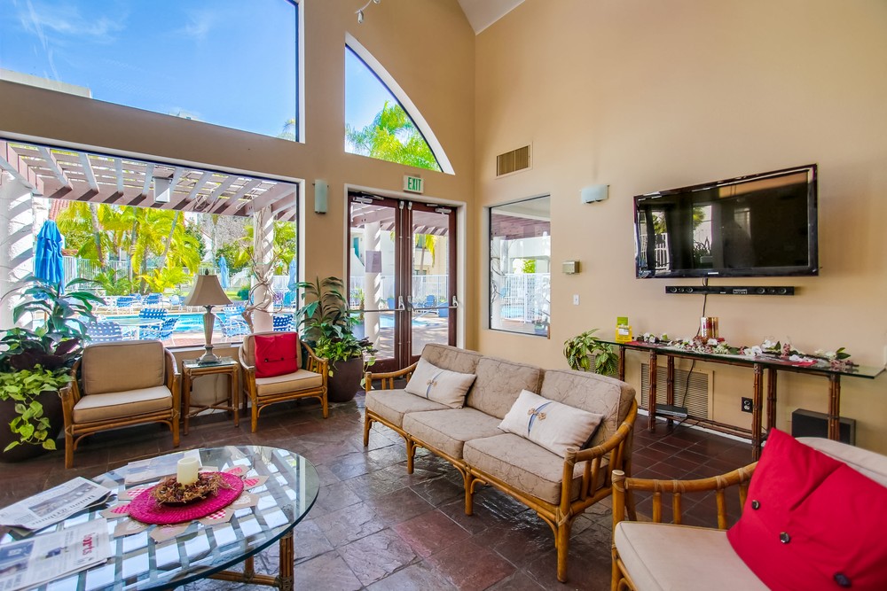Virtual tour photo 61 of 68 for 701 Kettner Blvd #18