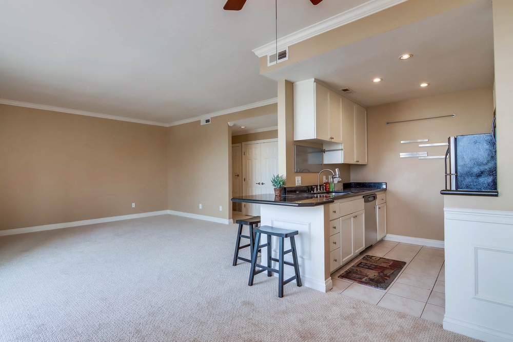 Virtual tour photo 18 of 48 for 701 Kettner Blvd UNIT 113