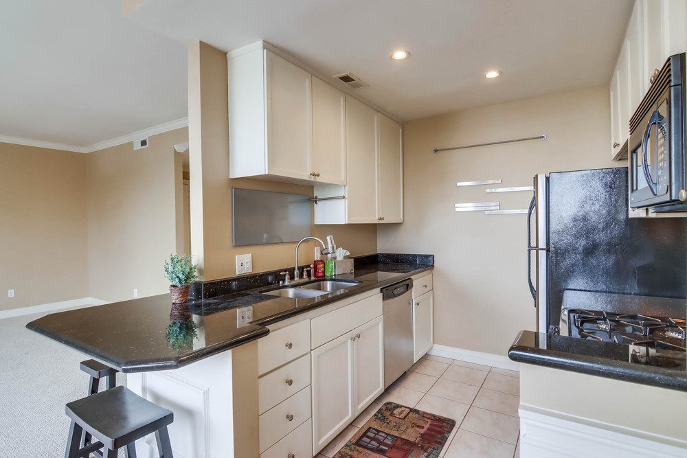 Virtual tour photo 23 of 48 for 701 Kettner Blvd UNIT 113