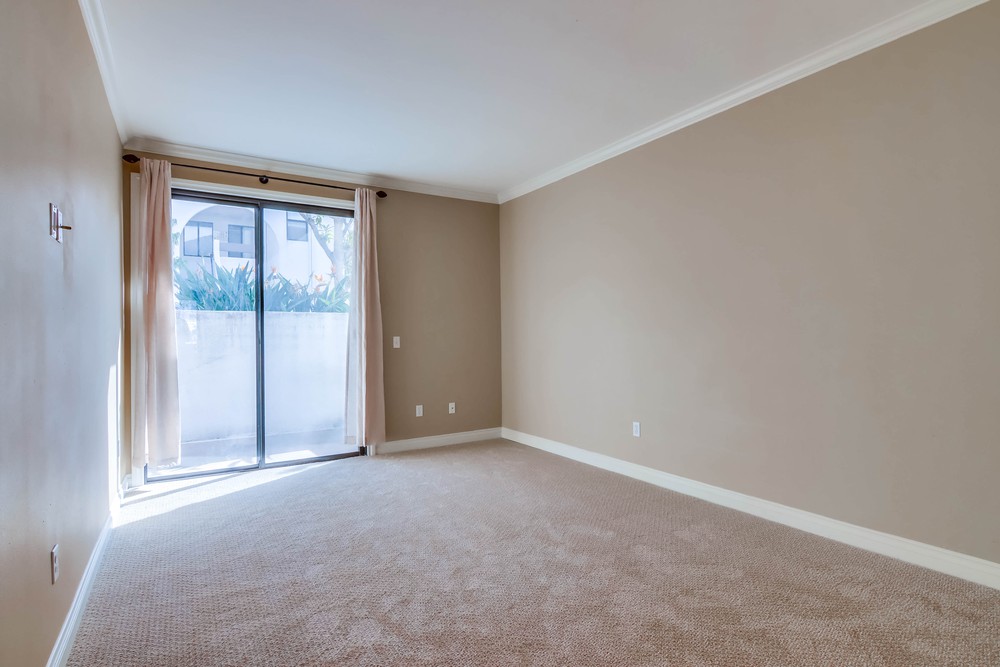 Virtual tour photo 25 of 48 for 701 Kettner Blvd UNIT 113