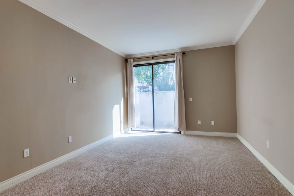 Virtual tour photo 26 of 48 for 701 Kettner Blvd UNIT 113