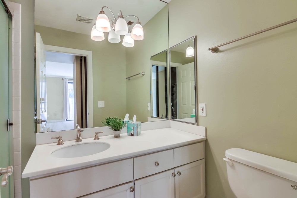 Virtual tour photo 29 of 48 for 701 Kettner Blvd UNIT 113