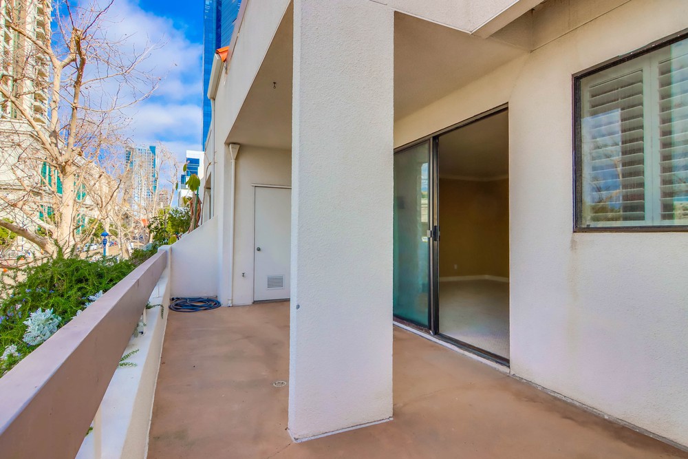 Virtual tour photo 33 of 48 for 701 Kettner Blvd UNIT 113