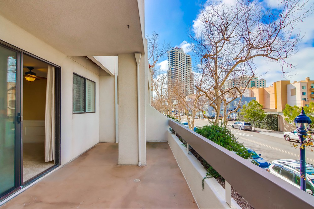 Virtual tour photo 34 of 48 for 701 Kettner Blvd UNIT 113