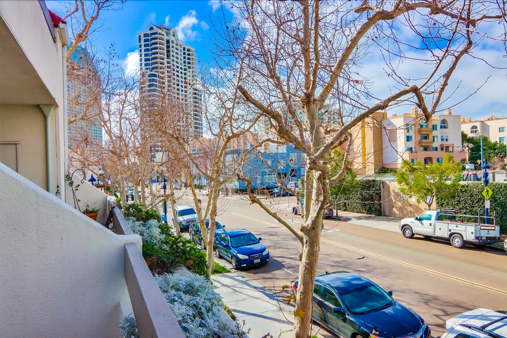 Virtual tour photo 36 of 48 for 701 Kettner Blvd UNIT 113