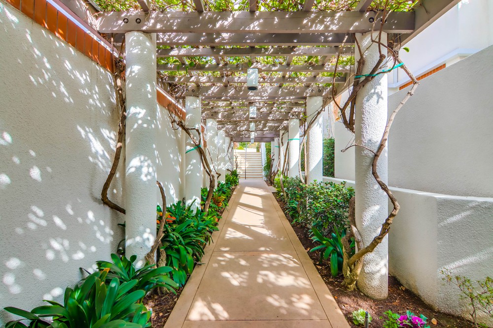 Virtual tour photo 42 of 48 for 701 Kettner Blvd UNIT 113