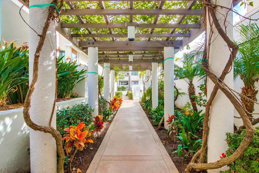Virtual tour photo 43 of 48 for 701 Kettner Blvd UNIT 113