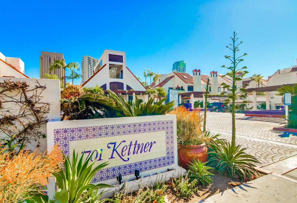 Virtual tour photo 46 of 48 for 701 Kettner Blvd UNIT 113