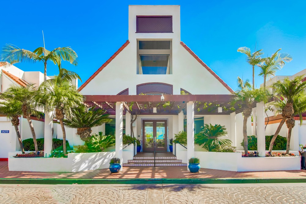 Virtual tour photo 47 of 48 for 701 Kettner Blvd UNIT 113