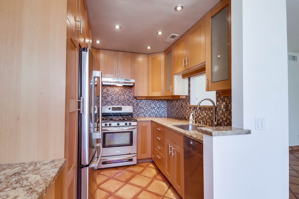 Virtual tour photo 12 of 41 for 701 Kettner Blvd UNIT 119