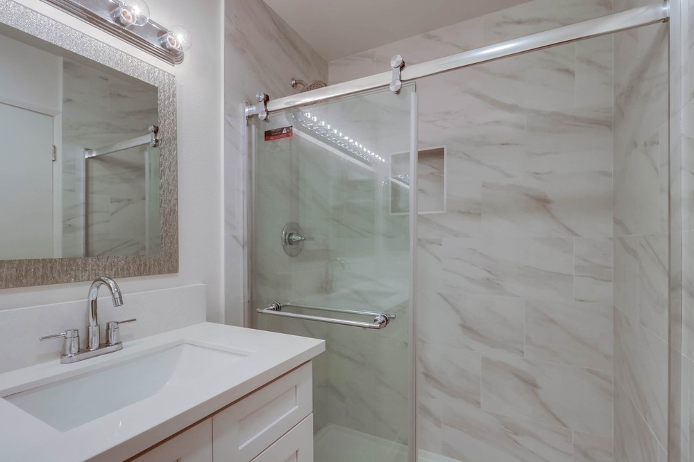 Virtual tour photo 17 of 41 for 701 Kettner Blvd UNIT 119
